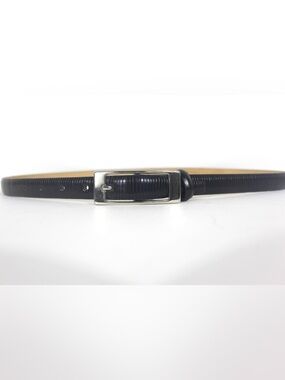 30”-34” Narrow Ribbed or Creased Black Leather Belt Silver Buckle Vintage USA